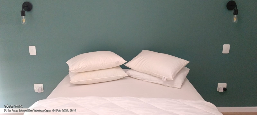 2 Bedroom Property for Sale in Hartenbos Central Western Cape